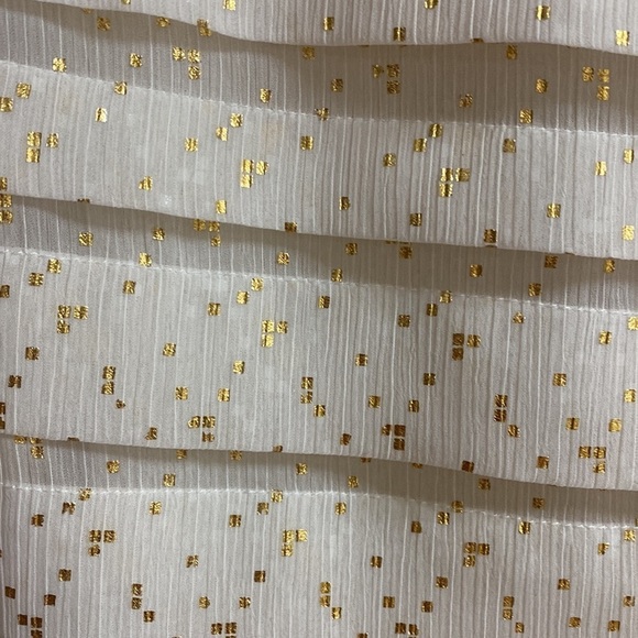 ANN Taylor Loft semi sheer cream and gold metallic tiered sleeveless top blouse - Picture 3 of 5